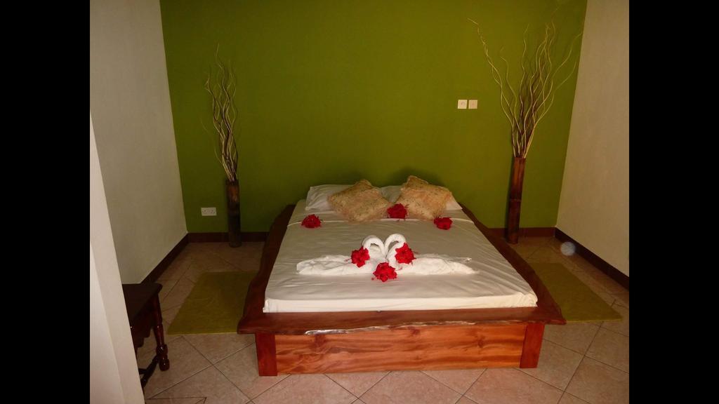 Belle Amie Self Catering Hotel Đảo Đảo La Digue Ngoại thất bức ảnh