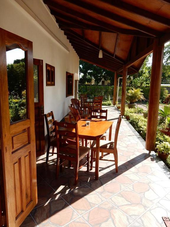 Belle Amie Self Catering Hotel Đảo Đảo La Digue Ngoại thất bức ảnh